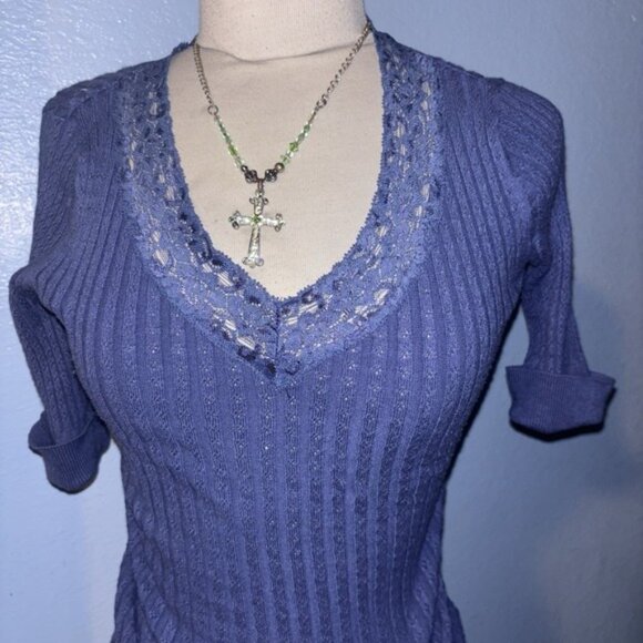 VTG Vanity Coquette Women Blue Knit Lace Trim Short Sleeve Size Small Top - Picture 2 of 3